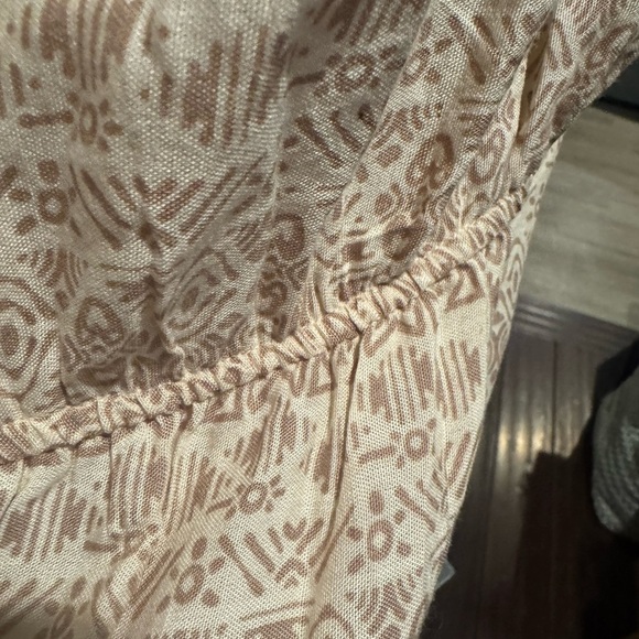 Lagaci Gold Tan Sundress with Scoop Neck and Bishop Sleeves - Picture 6 of 7